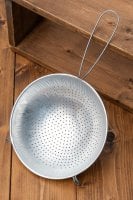 タイ屋台の油切り