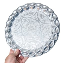 インド伝統唐草エンボスのアルミターリー【直径：28.5cm】 - サブ4