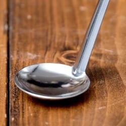 フック付きタイのミニお玉 約5ml 調味料をすくうのに便利 - サブ3