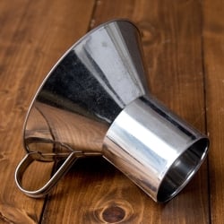 フードトランスポーター　タイ料理の惣菜を袋詰めする 大口じょうご・ロート - サブ4