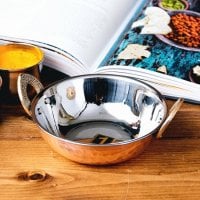 槌目銅装飾仕上げのステンレスカダイ[装飾持ち手付]サービングパン　食器・お皿〔約14cm 約530ml〕