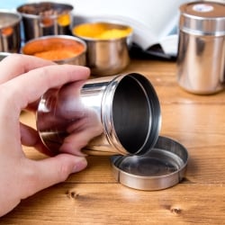 ステンレスのマサラケース・小物入れ-5号[約8.9cm×6.6cm ] - サブ5