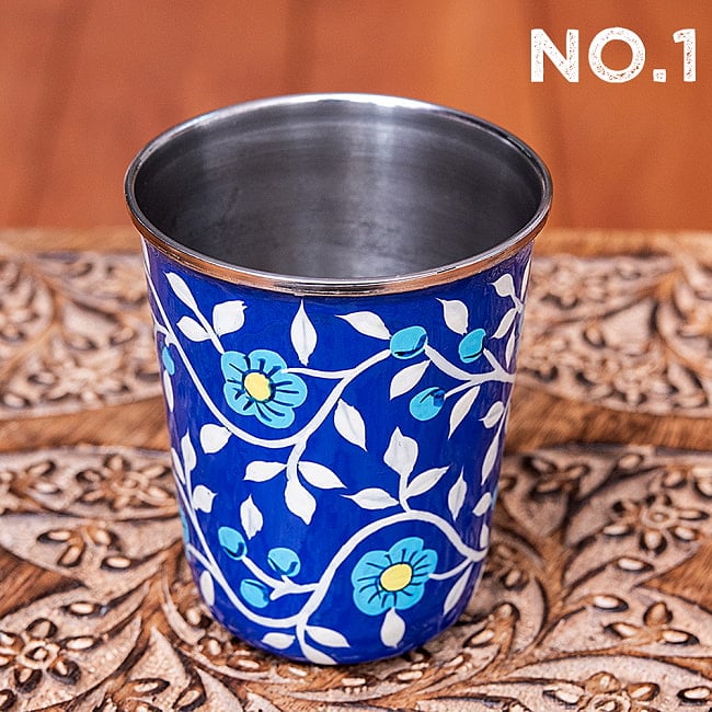 どこか懐かしいレトロテイスト　手描きカシミールペイントのチャイカップ[直径：約6.4cm x 高さ：約7.5cm ]　 9 - デザイン：No.1