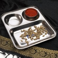 3分割ランチプレート 【四角】25.5cm x 22cm