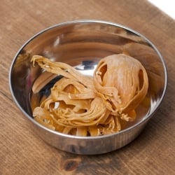 重ねられるカレー小皿 アチャールカトリ(約6.5cm×約2.5cm） - サブ4