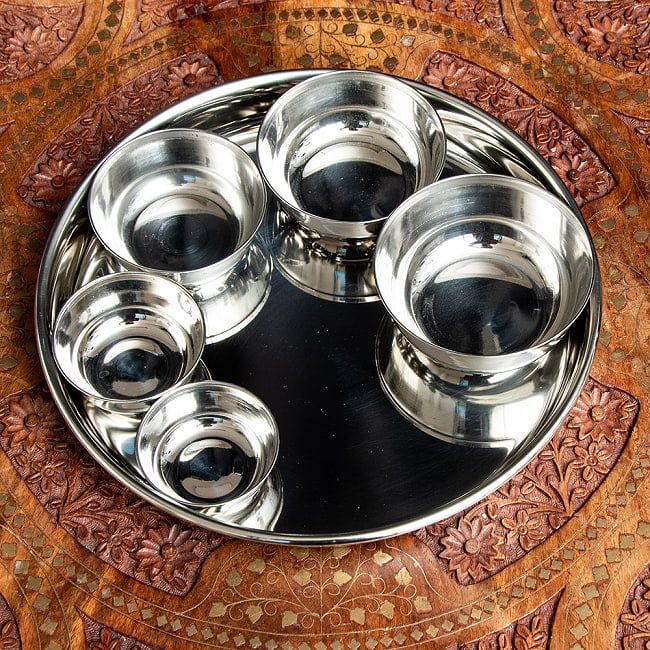 カレー大皿 [27.5cm]-重ね収納ができるタイプ 6 - カレー小皿を色々並べてお楽しみください。