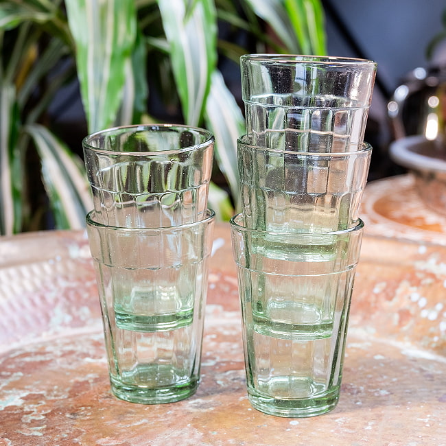 【5個セット】インドのチャイカップ【高さ:約8.5cm 直径:約6cm 容量：約110ml】 10 - 重ねるとこのような感じになります