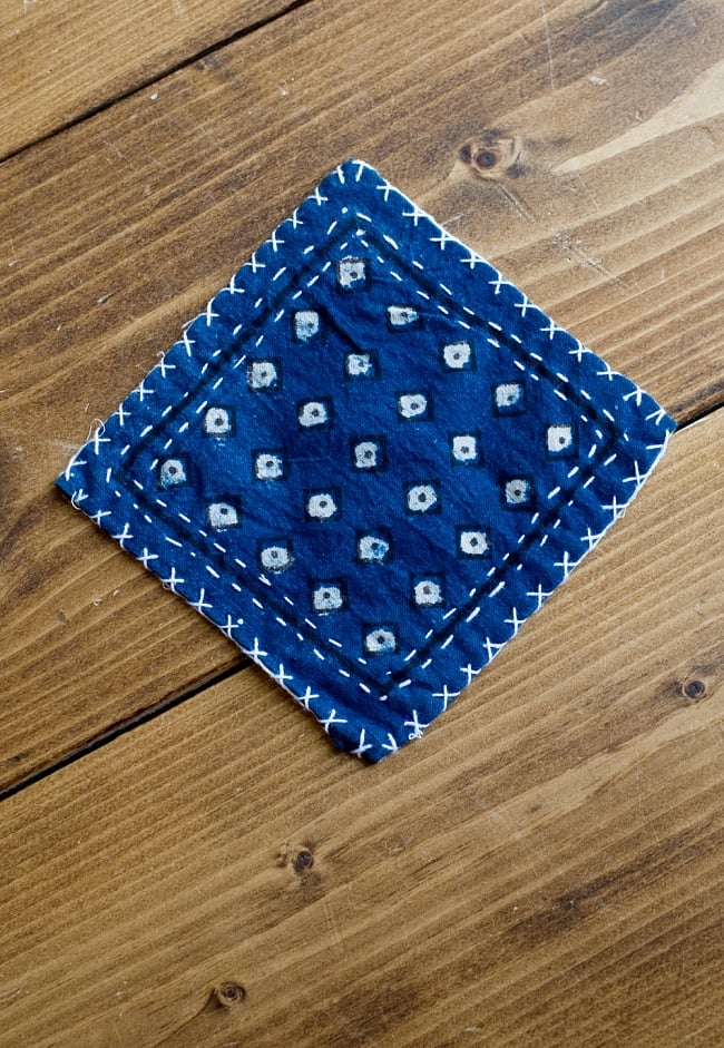 【6枚セット】インドの手造りコースター マスタード色 3 - ひとつひとつ手造りになっています、シンプル故の温かみがあります