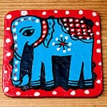 〔四角形〕 ミティラー画のコースター - 赤色枠 青象さんの商品写真