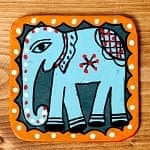 〔四角形〕 ミティラー画のコースター - オレンジ縁×水色 象さんの商品写真