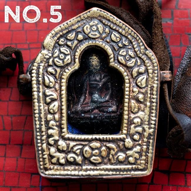 持ち運びができるチベット仏教の仏壇　ガウ（小） 13 - デザイン：No.5