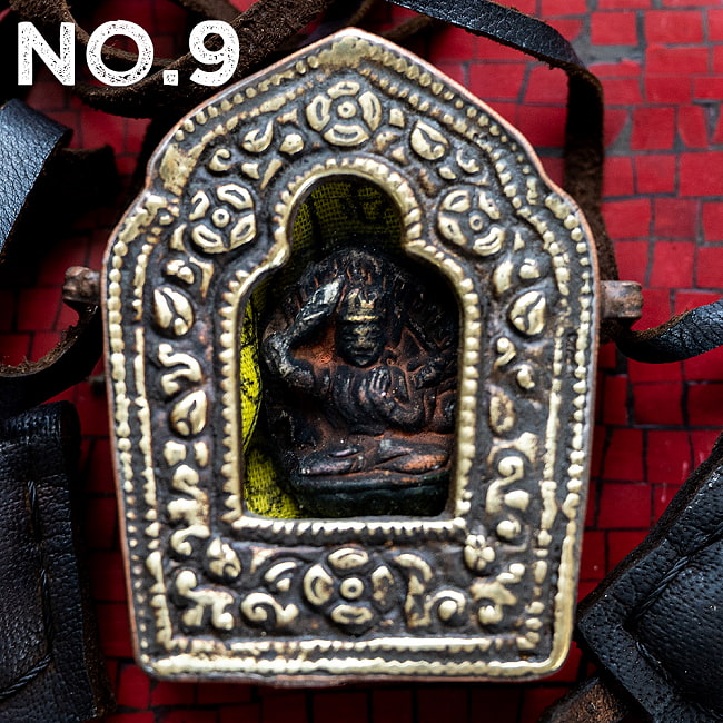 持ち運びができるチベット仏教の仏壇　ガウ（小） 17 - デザイン：No.9