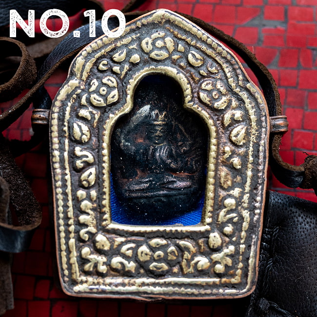 持ち運びができるチベット仏教の仏壇　ガウ（小） 18 - デザイン：No.10