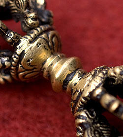 ドルジェ（ヴァジュラ・金剛杵） - 九鈷杵【長さ：9cm】 - サブ3