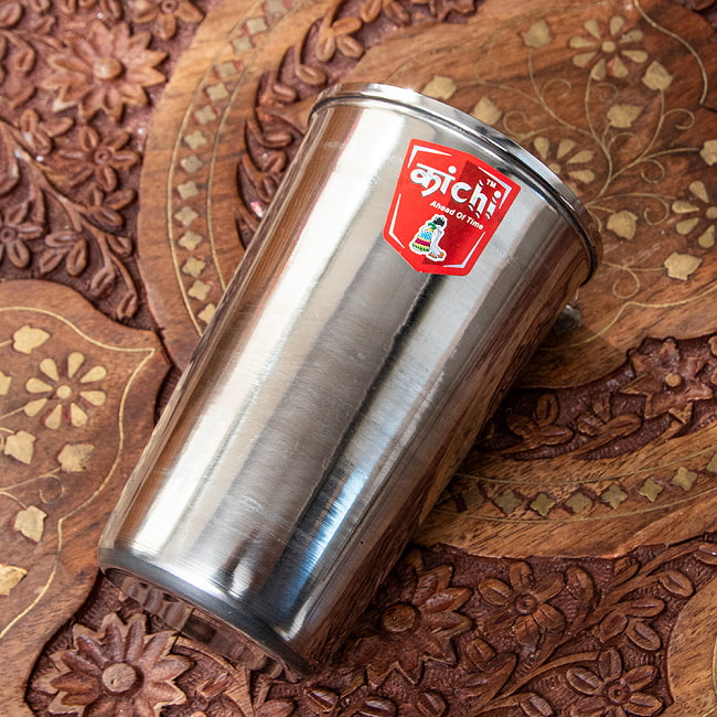 【送料無料・12個セット】ステンレスのチャイカップ[直径：7.5cm x 高さ：11cm ] 3 - 側面を見てみました。