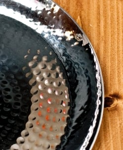 【送料無料・3個セット】槌目仕上げのラウンドターリー[約17.5cm] - サブ4