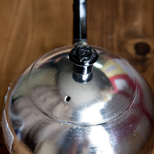 【送料無料・3個セット】まんまるレトロティーポット 1000ml タイのアルミ細工急須 7 - 上部の摘みです