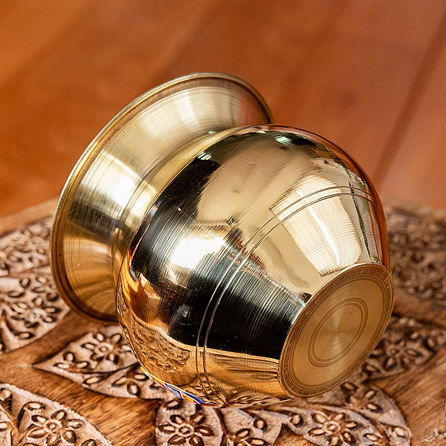 【5個セット】インドの水差し ブラス製 [高さ9cm] 6 - 側面の写真です