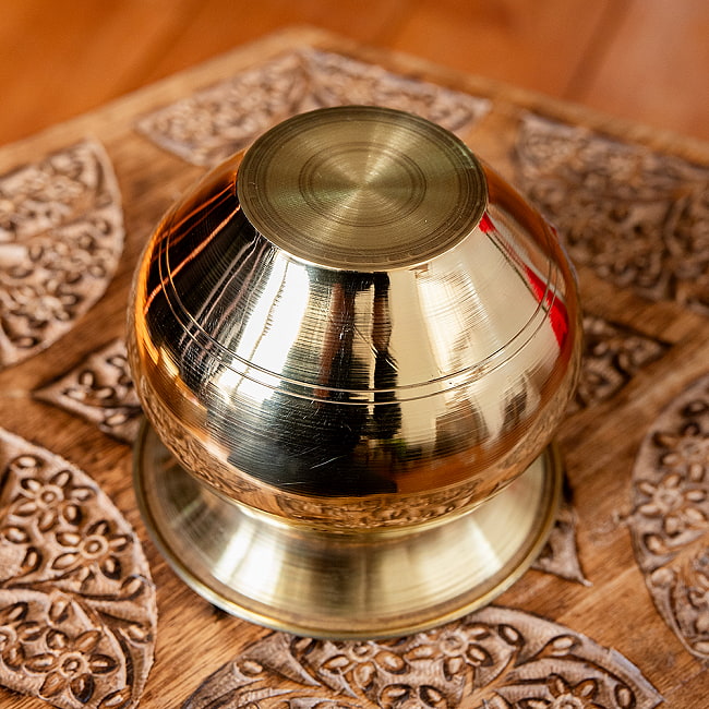 【5個セット】インドの水差し ブラス製 [高さ9cm] 7 - 裏面です