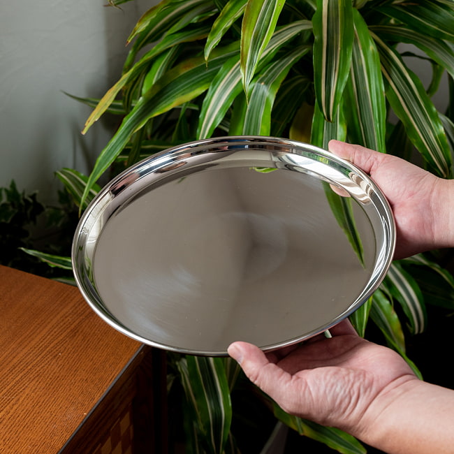 【ターリーセット】カレー大皿1枚とカレー小皿5枚セット 9 - このくらいのサイズ感となります