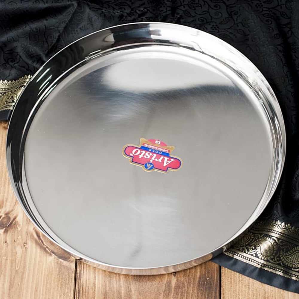 カレー皿セット[カレー大皿と小皿2枚のセット] 2 - カレー大皿 [27.5cm]-重ね収納ができるタイプの写真です
