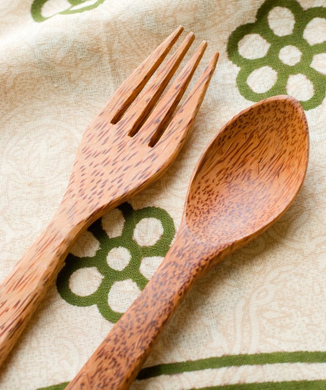 ココナッツのスプーン・フォークセット　約20cm 3 - 先端部分です。