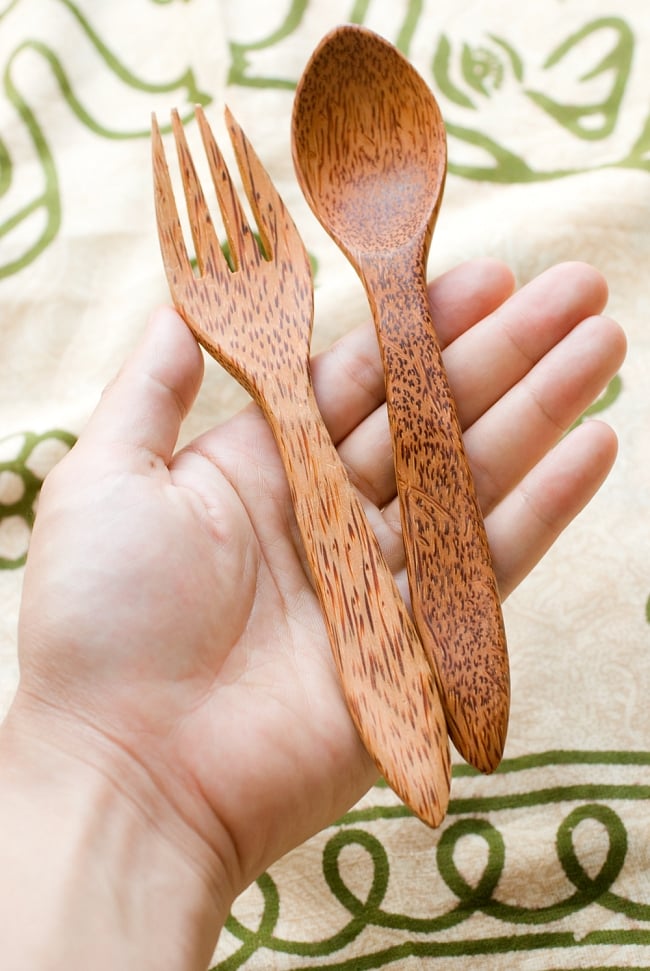 ココナッツのスプーン・フォークセット　約20cm 5 - サイズはこのくらいです。