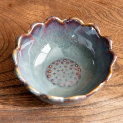 エスニック気分を盛り上げる ロータスボウル 10cm Sky purple