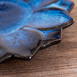 エスニック気分を盛り上げる　ロータスプレート　14cm　Blue - サブ2