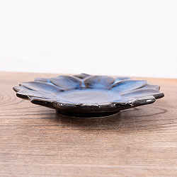 エスニック気分を盛り上げる　ロータスプレート　14cm　Blue - サブ4