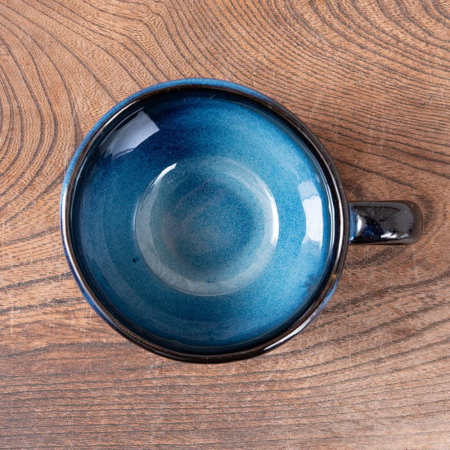 滑らかな釉薬が美しい タイの陶磁器マグカップ　Blue 7 - 真上から見てみました