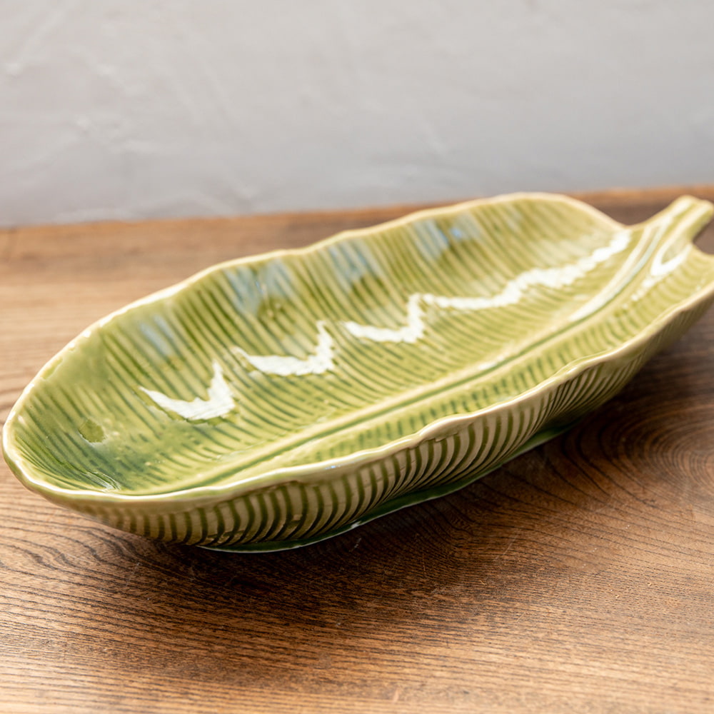エスニック気分を盛り上げる バナナリーフプレート 31cm Yellow green2枚目の説明写真です