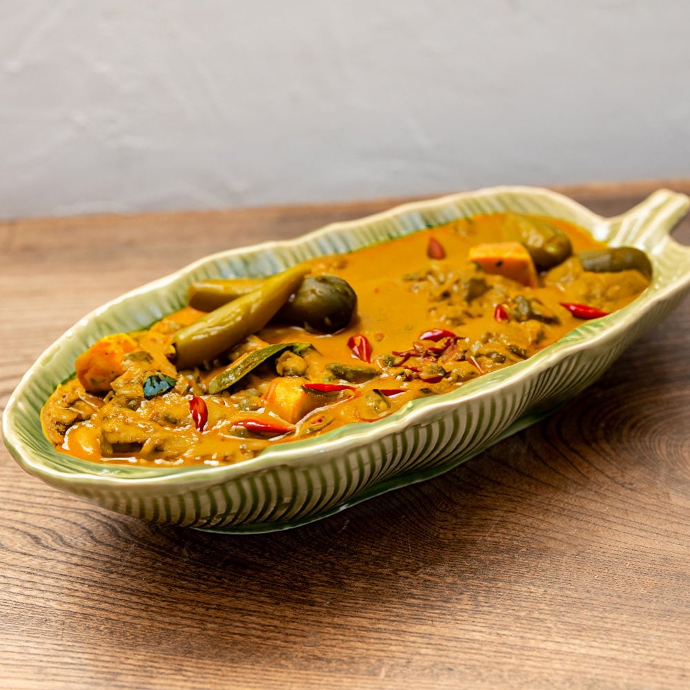 エスニック気分を盛り上げる バナナリーフプレート 31cm Yellow green6枚目の説明写真です