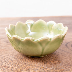 エスニック気分を盛り上げる　ロータスボウル　10cm　Yellow green - サブ3