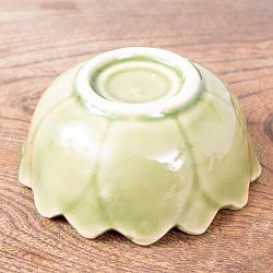 エスニック気分を盛り上げる　ロータスボウル　10cm　Yellow green - サブ5