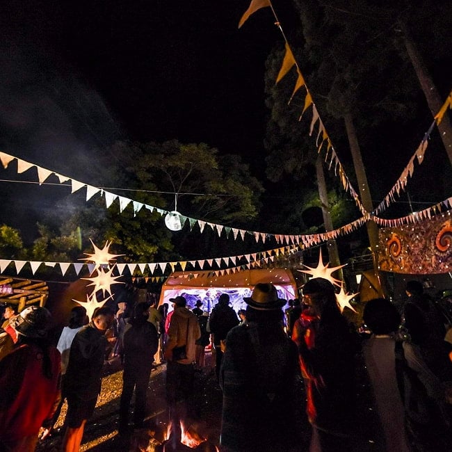 [E-TICKET]極楽温泉音楽祭2025 - 5月30日-6月1日(金・土・日) 6 - 森の中での素敵な時間を楽しめます