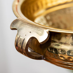 施術しやすい形のシロダーラポット コック付き 550cc - サブ4