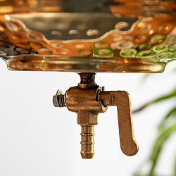 施術しやすい形のシロダーラポット コック付き 550cc - サブ5