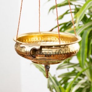 施術しやすい形のシロダーラポット コック付き 550cc