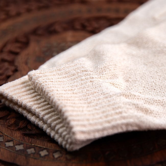 絹100％が気持ちよい インドの乾布摩擦 ガルシャナ手袋 5 - しっかり縫われています