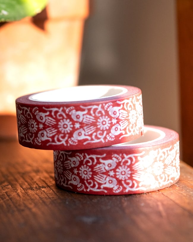 赤い手-ティラキタオリジナル マスキングテープ 15mm x 10m 4 - 2つ並べて撮影しました。