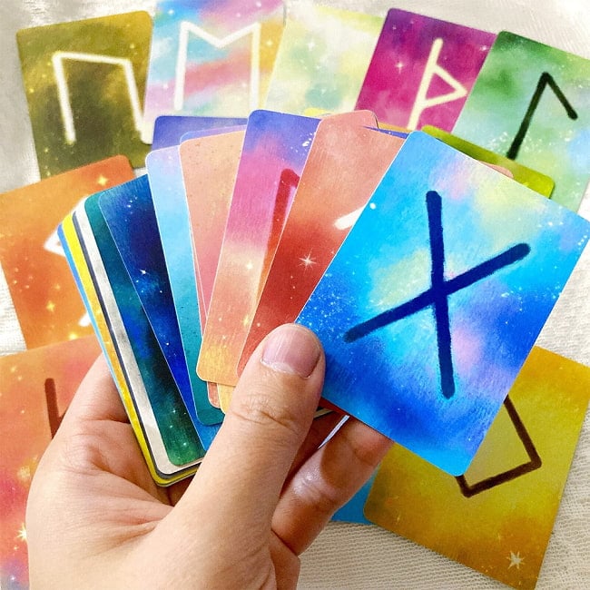 スタークリーム・ルーンカード - Star Cream Rune Cardsの写真占い,カード,タロット,オラクル,ルノルマン,スピリチュアル,日本語