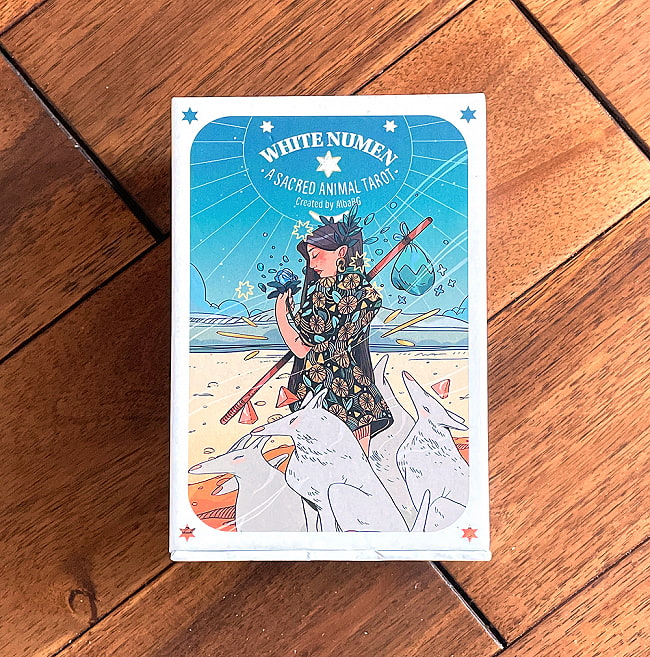 ホワイトヌーメンセイクリッドアニマルタロット - WHITE NUMEN A SACRED ANIMAL TAROTの写真オラクルカード,占い,カード占い,タロット