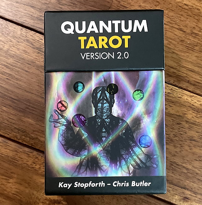 クォンタムタロット−QUANTUM TAROTの写真1枚目です。パッケージ写真ですオラクルカード,占い,カード占い,タロット