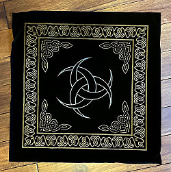 タロットテーブル クロス（トリケトラ）- Tarot Table Cross (Triquetra)  - サブ3