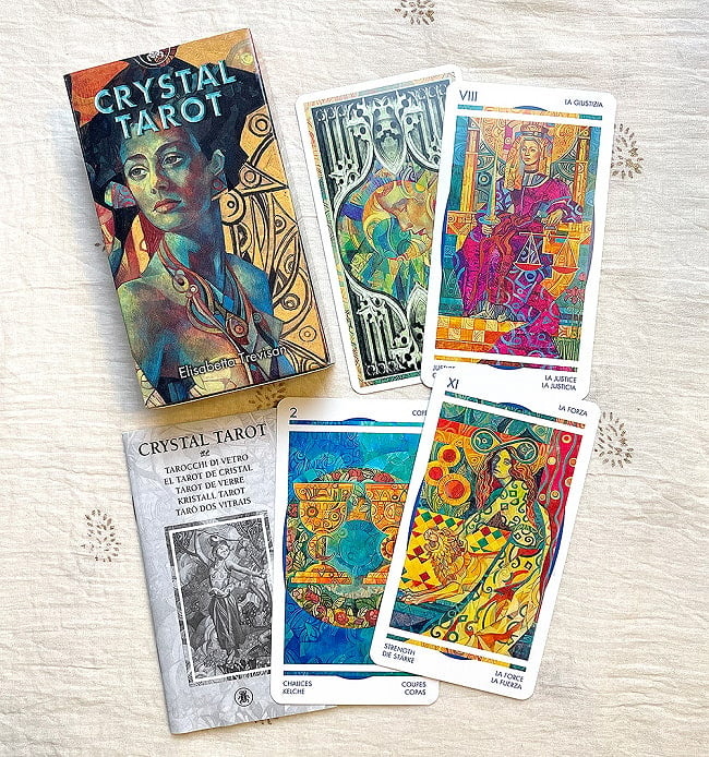 クリスタルタロット - Crystal tarot 2 - 素敵なカード、解説書はついていません。8番が正義、11番が力のかーどですのでマルセイユ版かな、