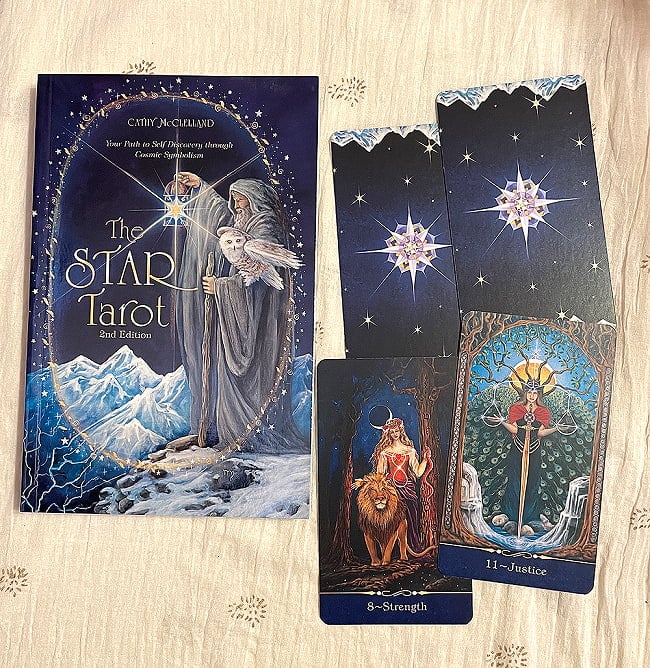 ザ スタータロット セカンドエディション - TheStarTarot 2ndEdition 2 - カードと解説書(英語)素敵なカードです。8番が力、11番が正義のかーどですのでウェイト版かな、