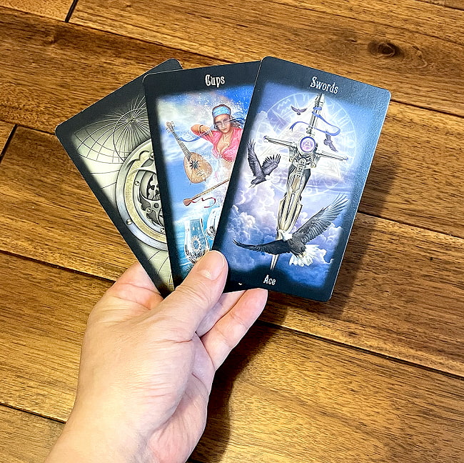 レガシー オブ タロット - Legacy of Tarot 2 - 開けて見ました。素敵なカード達です