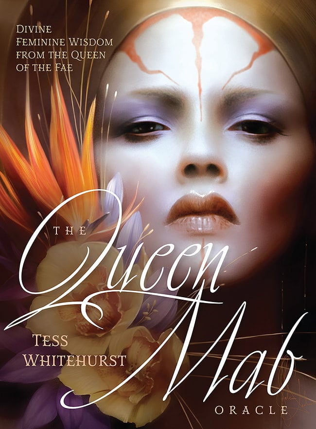 クイーン・マブ・オラクル - The Queen Mab Oracle: Divine Feminine Wisdom from the Queen of the Faeの写真1枚目です。パッケージ写真ですオラクルカード,占い,カード占い,タロット