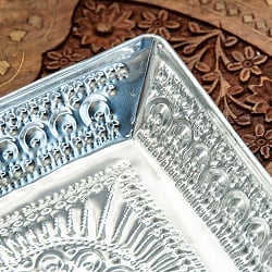 バリのアルミスクエアトレイ 手打ち細工が美しい - 20.5cm x 20.5cm - サブ2